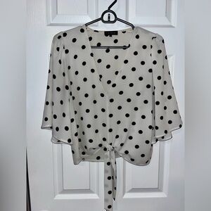 1 State Black and White Polka Dot Tie Front Blouse Womens Size Small